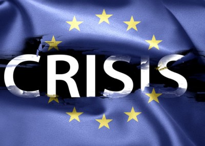 Europa contro la crisi. Dalla governance intergovernativa al governo europeo dell’economia. Verso una democrazia federale